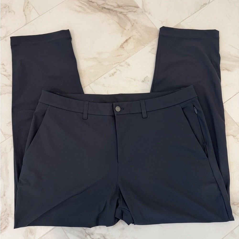 Lululemon Athletica Men's Charcoal Chinos (NWOT)